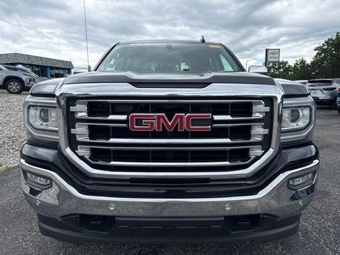 Used 2017 GMC Sierra 1500 SLT w/ SLT Preferred Package AWD/4WD image 3