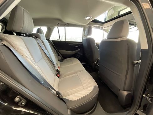 Used 2025 Subaru Outback Premium w/ Popular Package #1A image 20