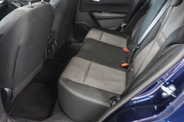 Used 2025 Nissan Rogue SV FWD image 9
