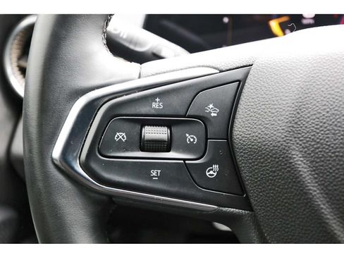 Used 2025 Chevrolet Trax ACTIV w/ Driver Confidence Package FWD image 15