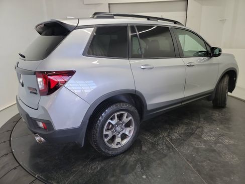Certified 2023 Honda Passport TrailSport image 9