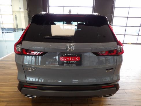 Used 2023 Honda CR-V Sport Touring image 7