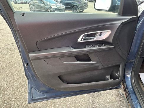 Used 2017 Chevrolet Equinox LT w/ Convenience Package FWD image 14