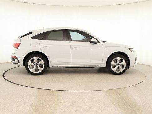 Certified 2023 Audi Q5 2.0T Premium Plus w/ Premium Plus Package image 8