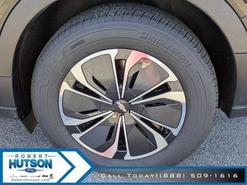 Used 2024 Chevrolet Blazer EV LT image 9