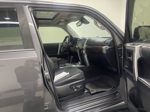 Used 2022 Toyota 4Runner Limited image 26