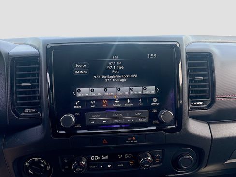Used 2022 Nissan Frontier PRO-4X AWD/4WD image 14