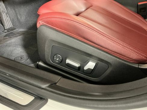 Used 2023 BMW 330i Sedan w/ Driving Assistance Package RWD image 20