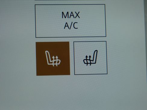 Used 2025 Land Rover Range Rover Evoque S image 30