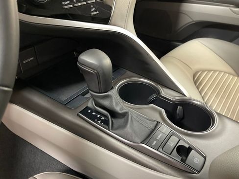 Certified 2023 Toyota Camry SE image 24