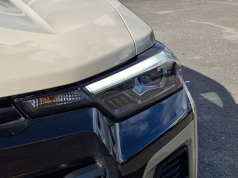 Used 2023 Chevrolet Colorado Z71 w/ Z71 Convenience Package 2 AWD/4WD image 36