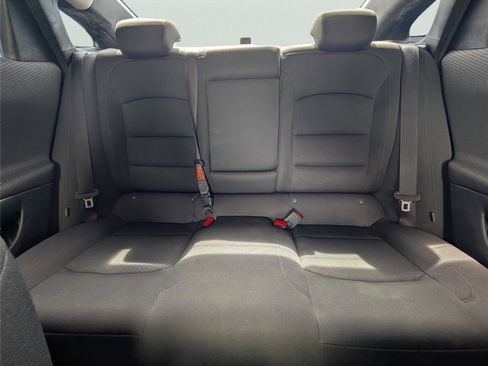 Used 2016 Chevrolet Malibu LT image 22