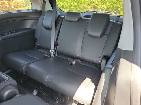 Used 2024 Honda Odyssey Touring image 41