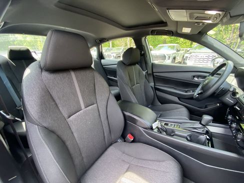 Used 2023 Honda Accord Sport image 22