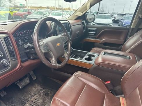 Used 2015 Chevrolet Silverado 1500 High Country w/ High Country Premium Package image 13