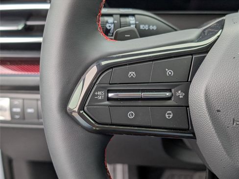 New 2026 Chevrolet Traverse RS w/ LPO, Floor Liner Package image 21