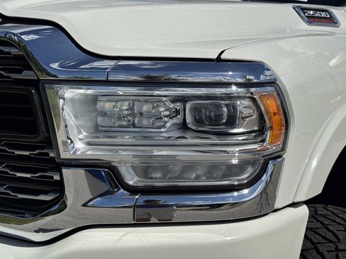 Used 2021 RAM 2500 Limited AWD/4WD image 9