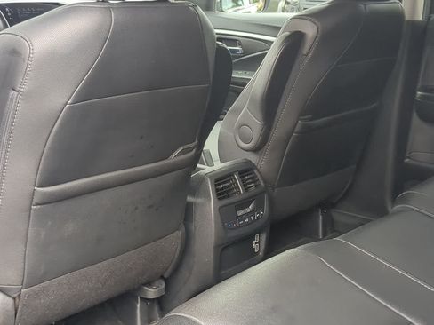 Used 2022 Honda Pilot Special Edition image 19