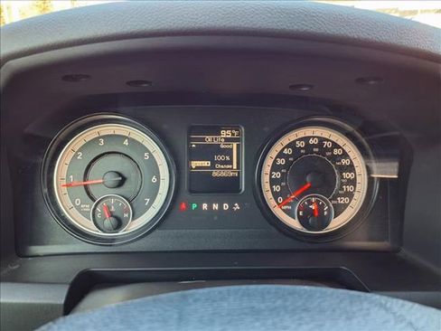 Used 2015 RAM 1500 Express image 18