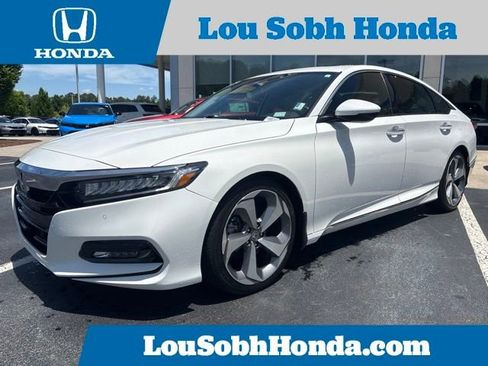 Certified 2020 Honda Accord Touring image 1