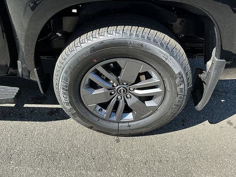 New 2026 Nissan Frontier SV w/ Tow Package image 8