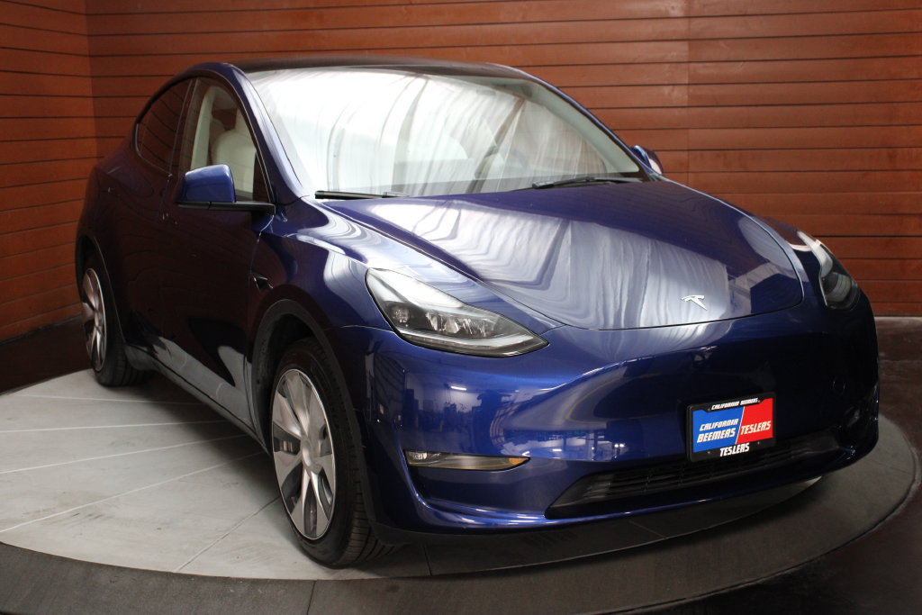 Used 2023 Tesla Model Y Long Range AWD/4WD image 21