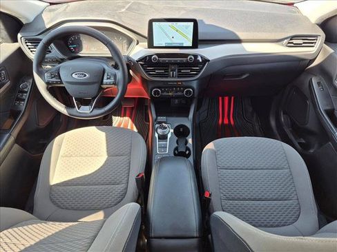 Used 2022 Ford Escape SE w/ SE Sport Appearance Package FWD image 18