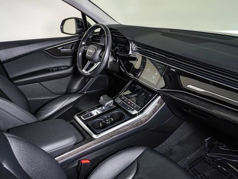 Used 2022 Audi Q7 3.0T Premium Plus w/ Premium Plus Package AWD/4WD image 14