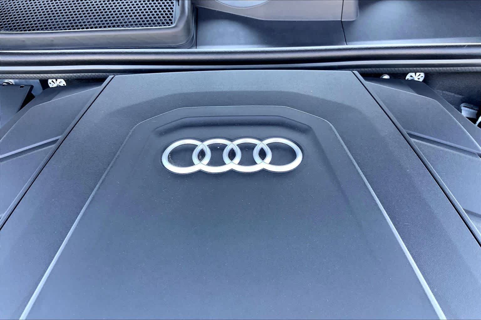 Used 2026 Audi Q7 3.0T Premium AWD/4WD image 30