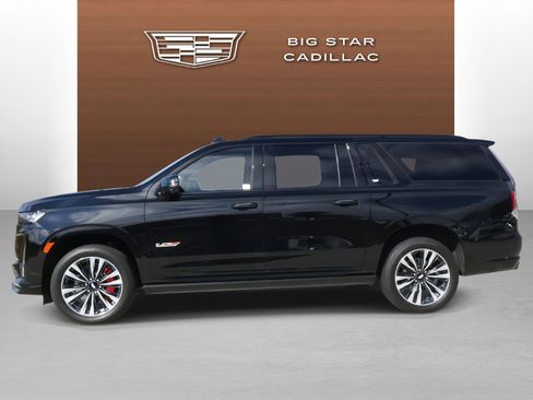 Certified 2024 Cadillac Escalade ESV V image 2