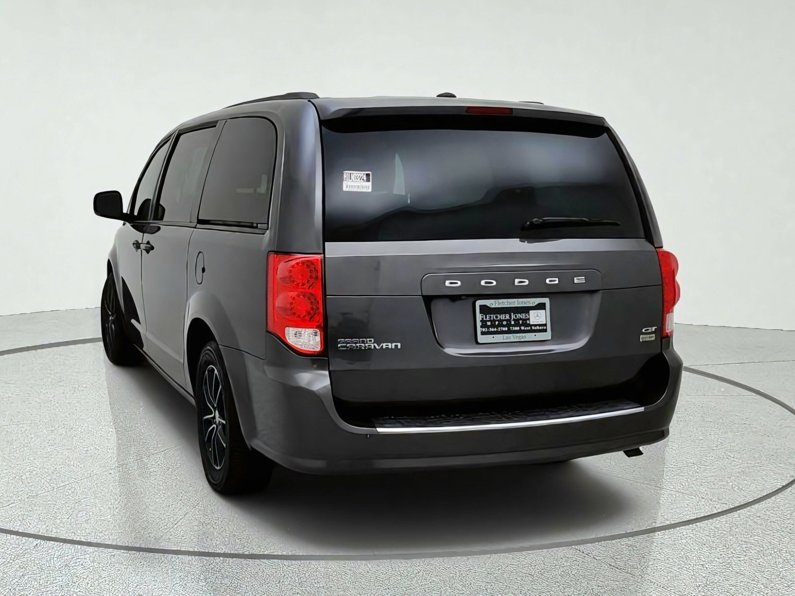 Used 2019 Dodge Grand Caravan GT FWD image 11