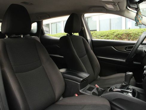 Used 2020 Nissan Rogue Sport S AWD/4WD image 29