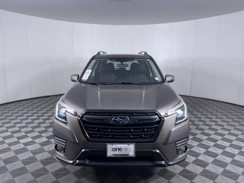 Used 2023 Subaru Forester Limited image 28