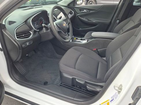 Certified 2022 Chevrolet Malibu LS FWD image 20