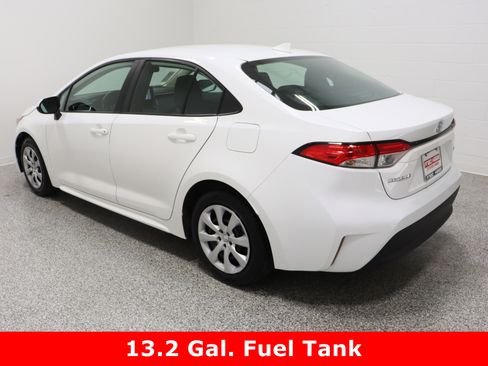 Used 2023 Toyota Corolla LE image 9