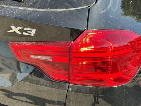 Used 2018 BMW X3 xDrive30i image 6