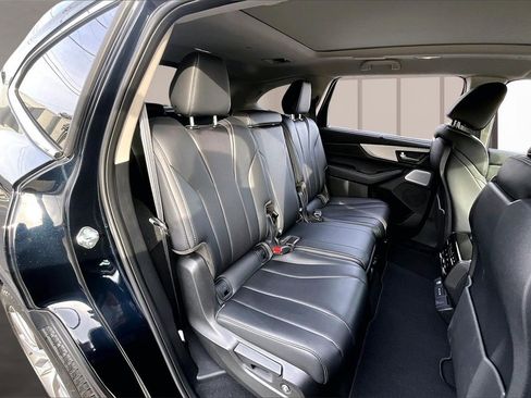 Certified 2025 Acura MDX w/ Technology Package image 27