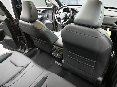 New 2025 Subaru Forester Touring image 15