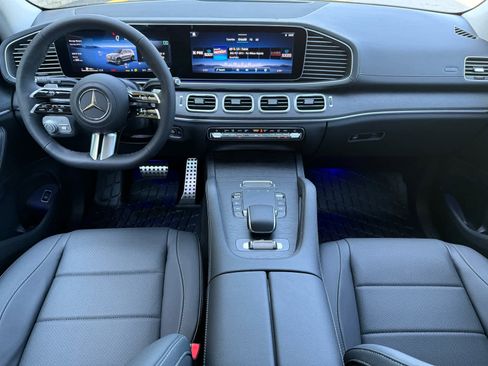 Used 2026 Mercedes-Benz GLS 450 GLS 450 image 12