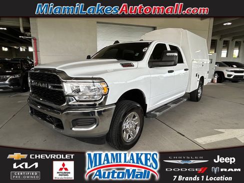 Used 2023 RAM 2500 Tradesman AWD/4WD image 1