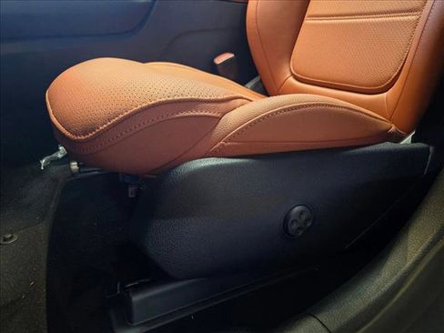 New 2026 Mercedes-Benz GLC 300 image 4