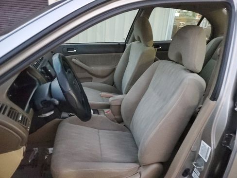 Used 2004 Honda Civic LX image 22