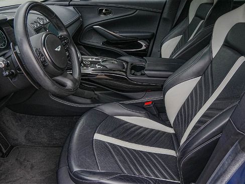 Used 2023 Aston Martin DBX 707 image 19