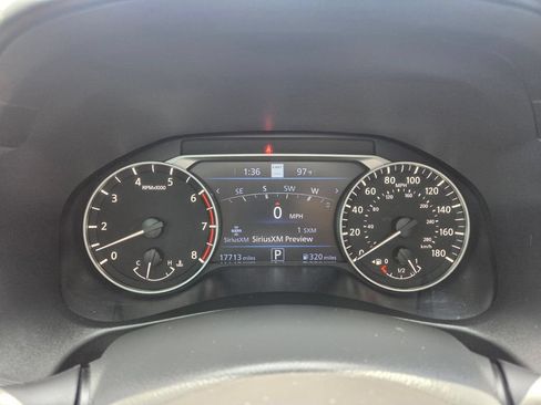 Used 2024 Nissan Altima 2.0 SR FWD image 15