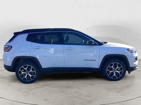 New 2026 Jeep Compass Limited image 7