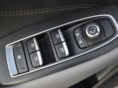 Used 2023 Subaru Outback Limited image 13