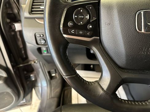Used 2021 Honda Pilot EX-L image 11