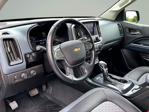 Used 2022 Chevrolet Colorado Z71 AWD/4WD image 15