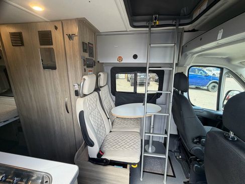 Used 2021 RAM ProMaster 2500 image 16