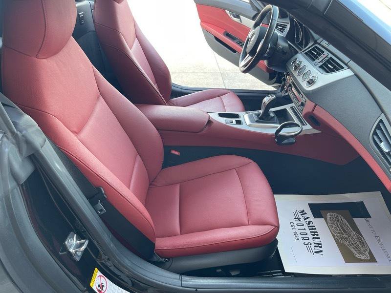 Used 2009 BMW Z4 sDrive35i RWD image 32